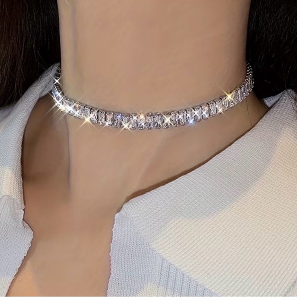 Dazzling Silver and Princess Cut  Crystal Chocker Necklace